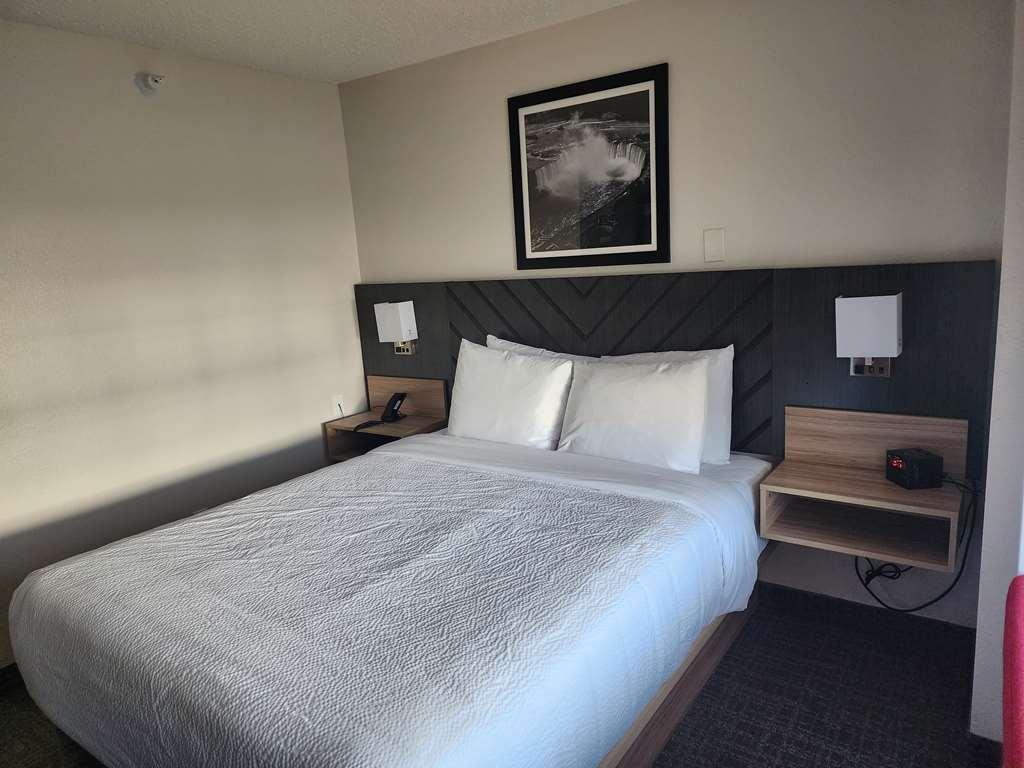 Best Western Buffalo Inn & Suites Cameră foto